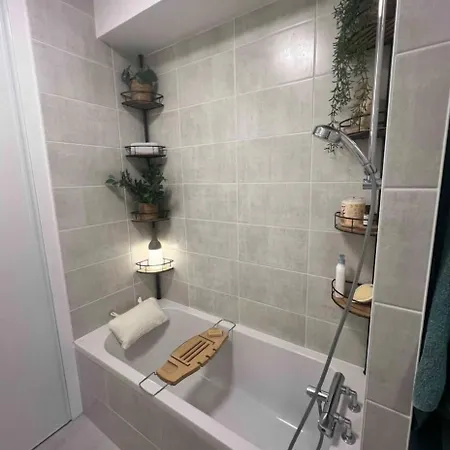 Le Belvedere - De Standing, 2 Et Parking Apartmán *