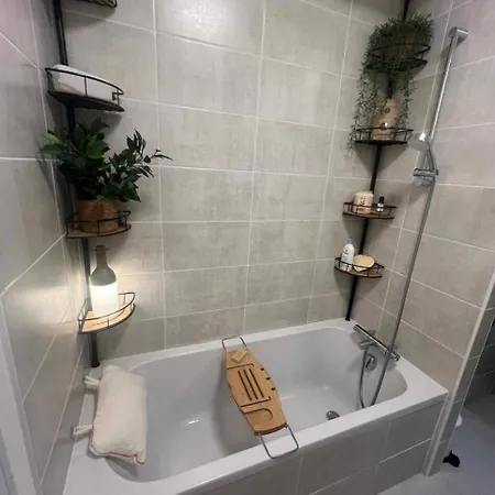 Le Belvedere - De Standing, 2 Et Parking *